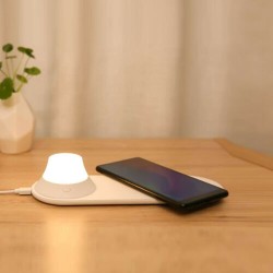 Original XIAOMI Yeelight Wireless Magnetic Fast Charger Qi with LED Night Light Lamp white